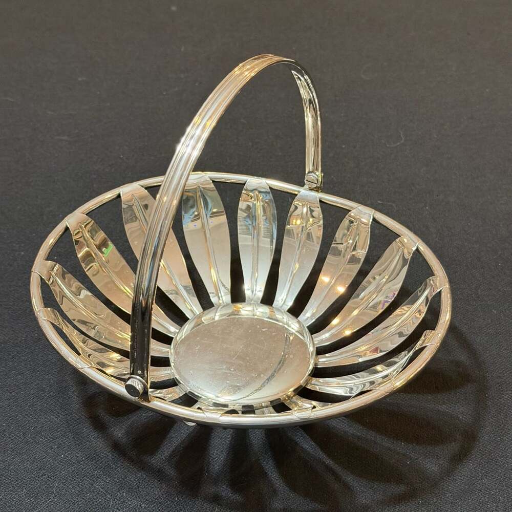 Vintage 1950s Silver Plate Bread Basket / Steel Flower / Fruit Bowl